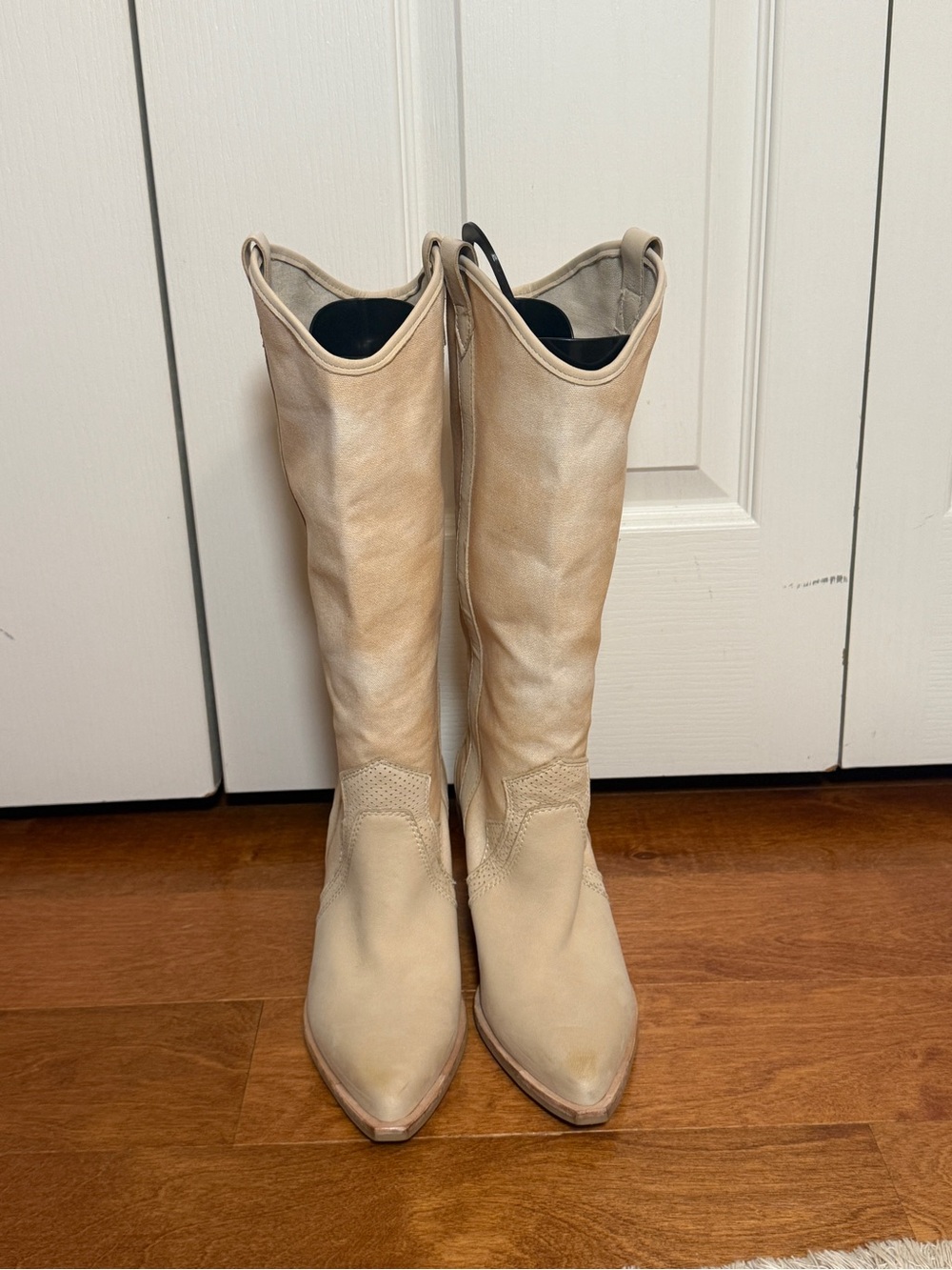 Dolce Vita Navene Vanilla Nubuck Slip on Knee High Boots Sz 9 1/2